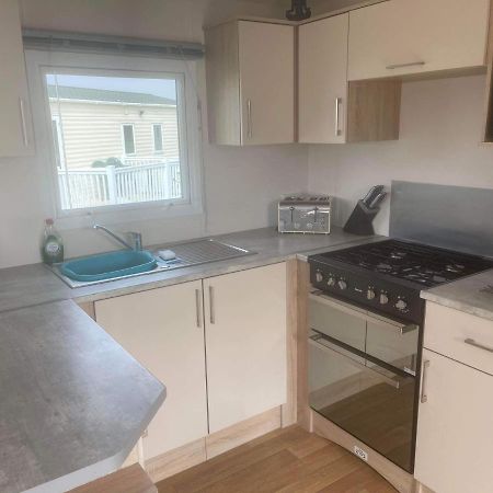 185 Holiday Resort Unity Berrow Екстер'єр фото