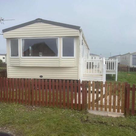 185 Holiday Resort Unity Berrow Екстер'єр фото