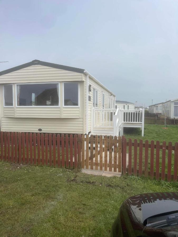 185 Holiday Resort Unity Berrow Екстер'єр фото